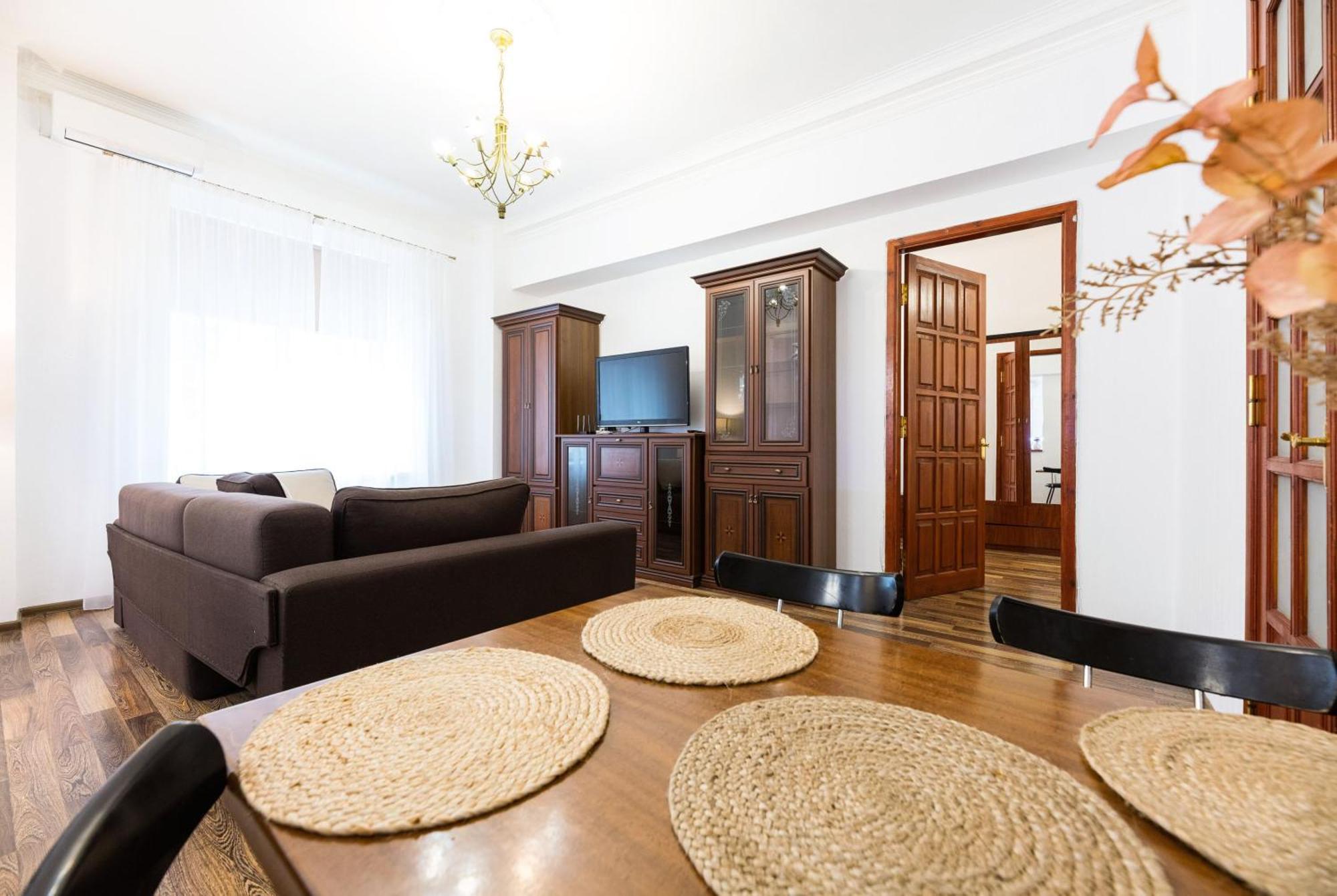 Kyiv Khreschatyk 27 Apartment Экстерьер фото